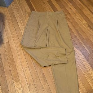 Gap Pull on Khakis